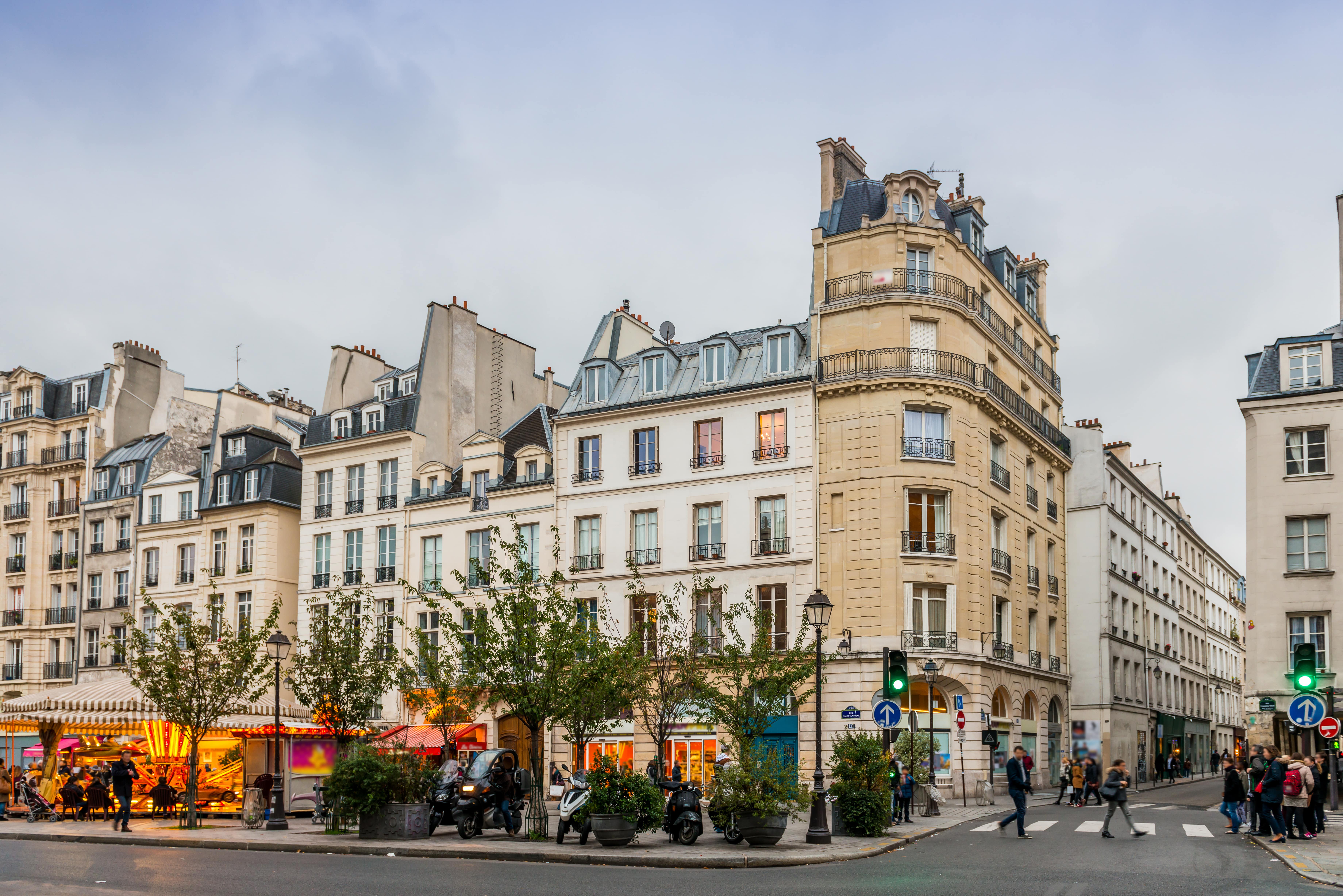 Rue Saint Antoine à Paris en île de France, France
