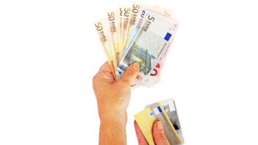 When to Bring Cash When Traveling Abroad